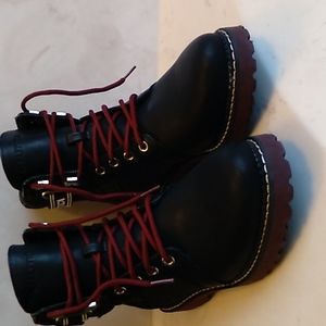 Nautica boots